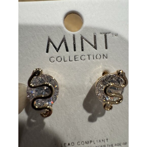 Mint Small CZ Stud with Goldtone Snake Earrings Bling Sparkle Party NEW - Picture 6 of 6